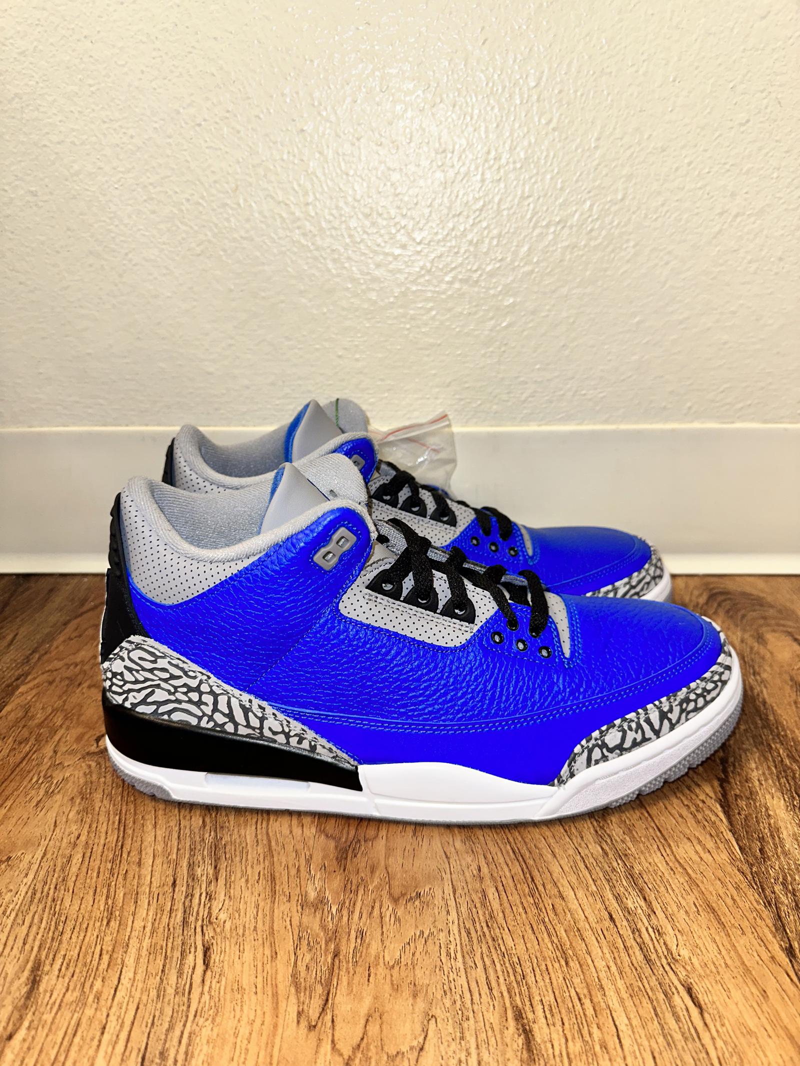 Jordan 3 Retro Varsity Royal Cement